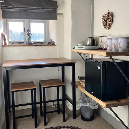 Hares Hideaway At Coed Moelfa Bed & Breakfast Corwen Dış mekan fotoğraf