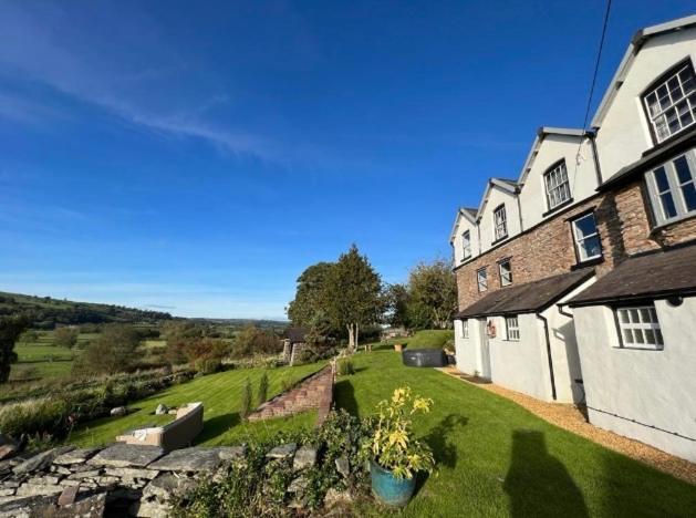 Hares Hideaway At Coed Moelfa Bed & Breakfast Corwen Dış mekan fotoğraf